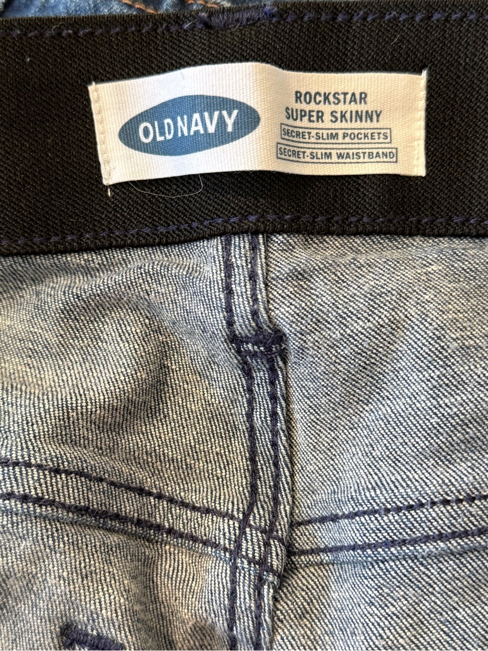 Old Navy Light Indigo Rockstar Super Skinny Jeans - Picture 3 of 4